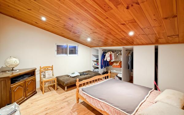 Maison à vendre    4 pièces •  La Crau