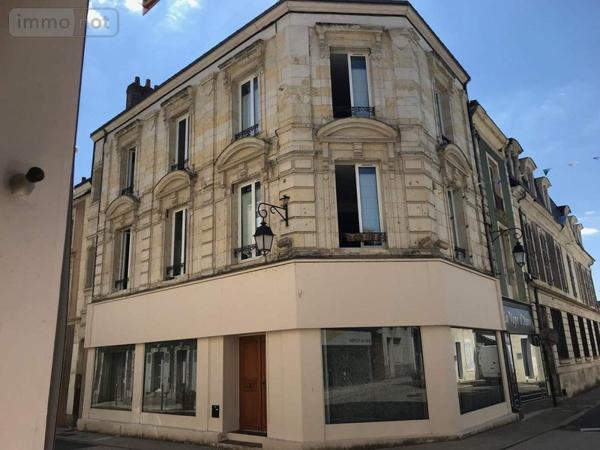Maison à vendre à Saint-Calais dans la Sarthe (72120), ref : 101/1679
