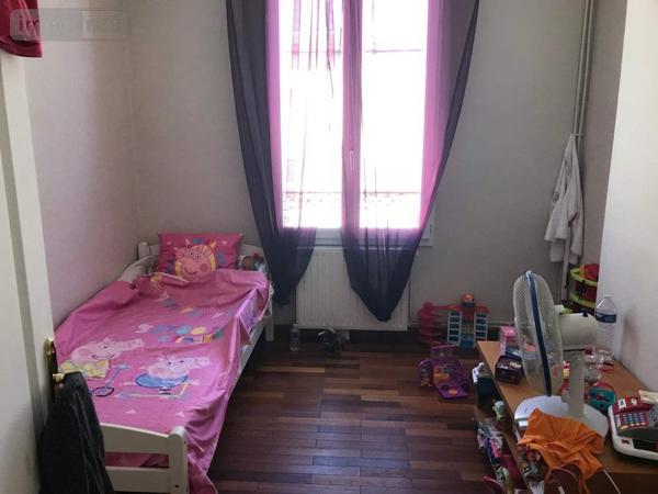 Maison à vendre à Saint-Calais dans la Sarthe (72120), ref : 101/1679