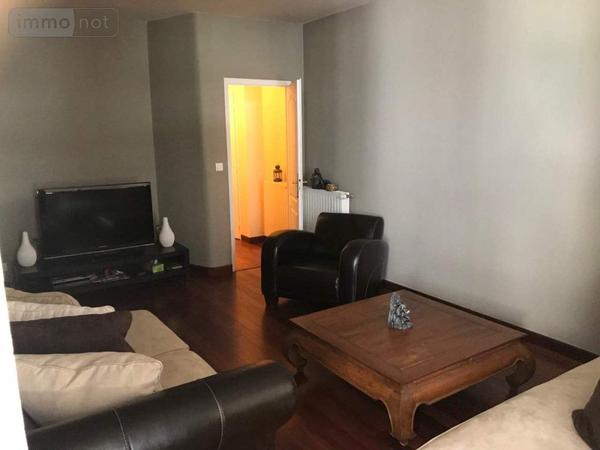 Maison à vendre à Saint-Calais dans la Sarthe (72120), ref : 101/1679