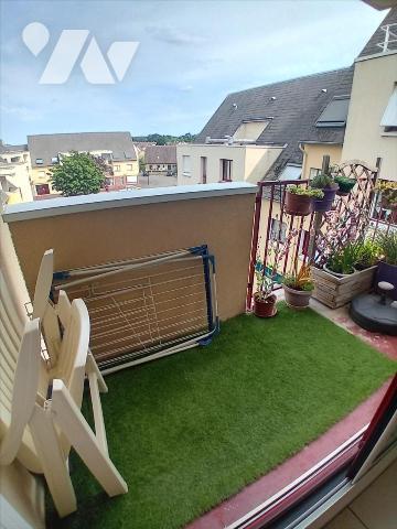 LE MANS SUD, appartement T2 en parfait état au 3ème étage.