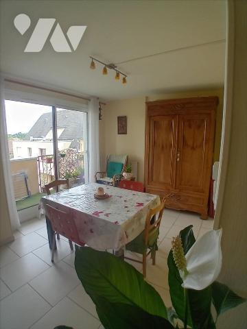 LE MANS SUD, appartement T2 en parfait état au 3ème étage.