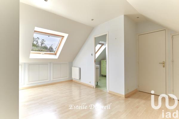 Maison à vendre 5 pièces 117 m² Montigny-le-Bretonneux