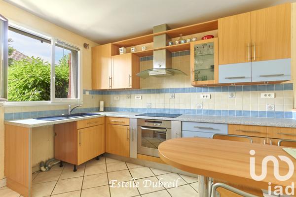 Maison à vendre 5 pièces 117 m² Montigny-le-Bretonneux