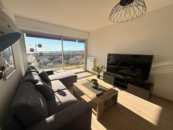 A VENDRE APPARTEMENT 3 PIECES VUE MER CAGNES SUR MER