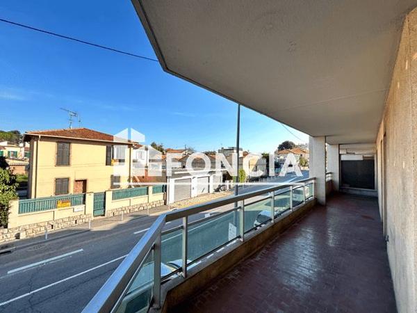 Location Appartement 2 pièces 46.47 m² - 27 AVENUE PHILIPPE ROCHAT Antibes 06600
