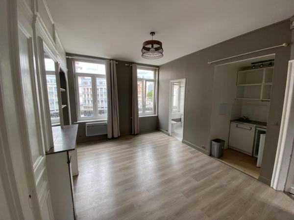 A LOUER : T2 à LILLE • Place Jacquard - République • 795 € CC • Réf. G264-2