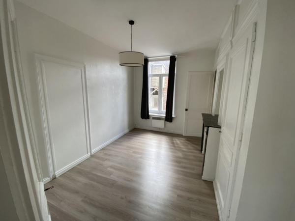 A LOUER : T2 à LILLE • Place Jacquard - République • 795 € CC • Réf. G264-2