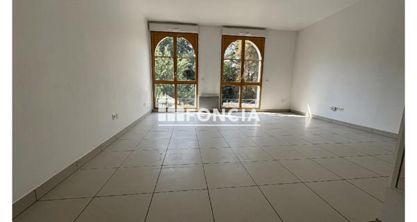 Location Studio 34.92 m² - Bougival 78380