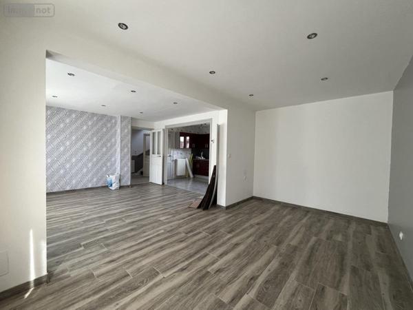 Maison à vendre à Laon dans l'Aisne (02000), ref : 02002-333