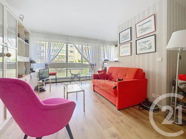 Appartement T2 à vendre  2 pièces - 41,77 m 2   VERSAILLES  - 78