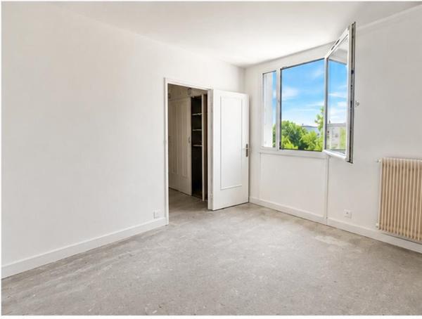 Appartement 87 920 € Joué-lès-Tours 4 p 74 m² DPE F