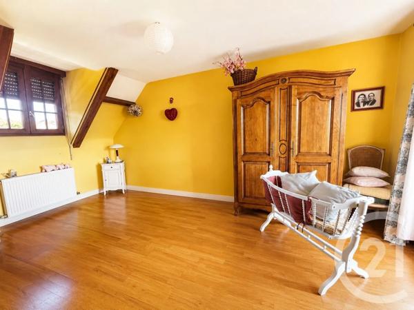 Maison à vendre  8 pièces - 220 m 2   MAGNANVILLE  - 78