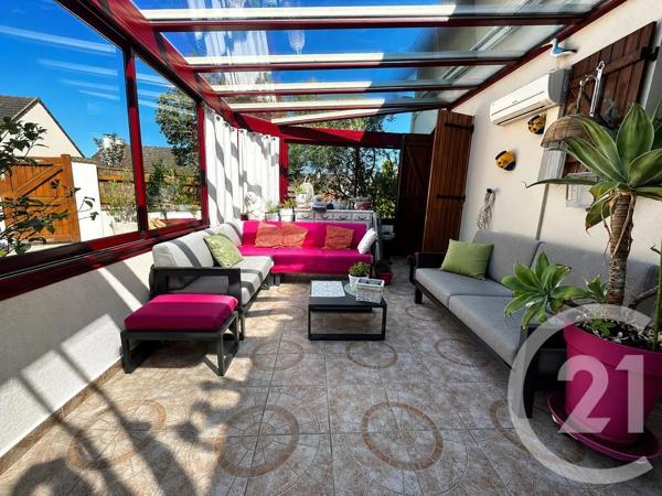 Maison à vendre  8 pièces - 220 m 2   MAGNANVILLE  - 78