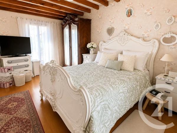 Maison à vendre  8 pièces - 220 m 2   MAGNANVILLE  - 78