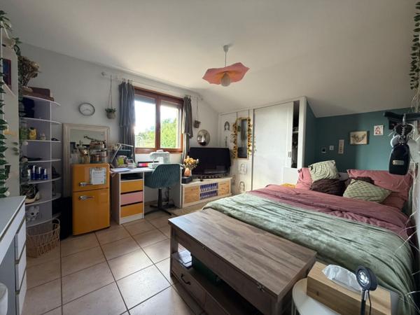 Maison de 141 m² à Deyvillers ? 4 chambres, terrain de 1 000 m² et garage