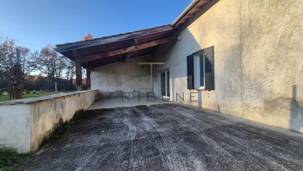 Maison 7 pièce(s) 4 chambre(s) 270 m²