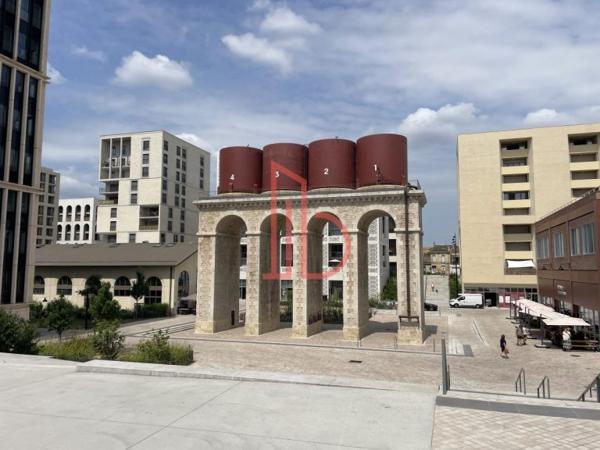 Bureau de 181 m² à louer à Bordeaux Gare