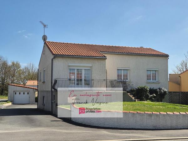 A VENDRE  en EXCLUSIVITE aux Herbiers, centre ville - Maison avec 4 chambres sur un terrain de  729 m2 env