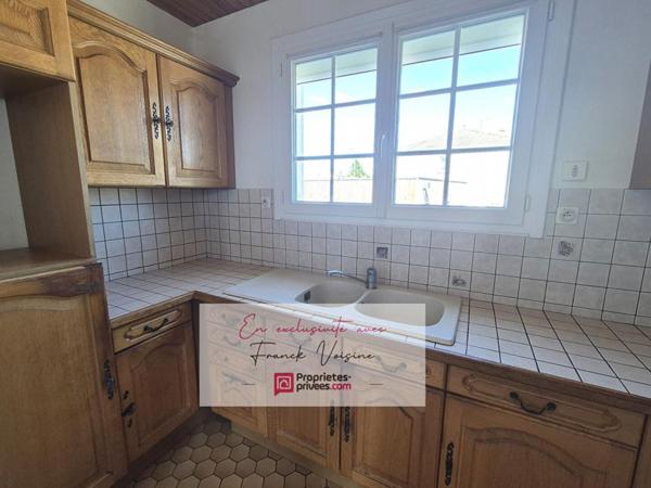 A VENDRE  en EXCLUSIVITE aux Herbiers, centre ville - Maison avec 4 chambres sur un terrain de  729 m2 env