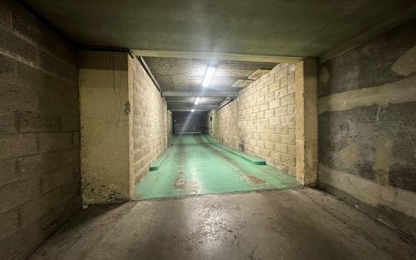 Stationnement à vendre    15 m2 Amiens