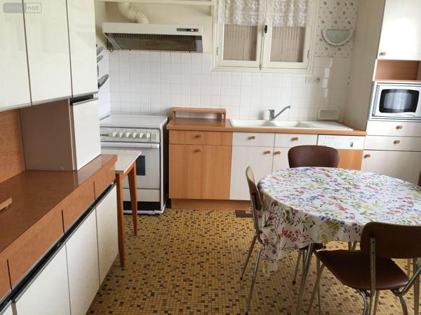 Maison à vendre à Lacapelle-Marival dans le Lot (46120), ref : 46030/MAIS/397