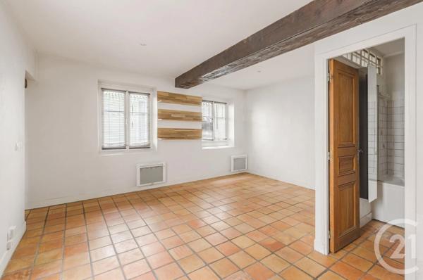 Appartement F1 à vendre  1 pièce - 32 m 2   LEVALLOIS PERRET  - 92