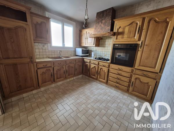 Maison à vendre 5 pièces 81 m² Saint-Jean-de-la-Ruelle