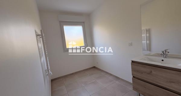 Location Appartement 3 pièces 68.76 m² - Morières-lès-avignon 84310