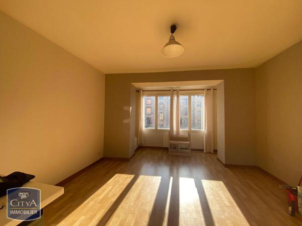 Appartement à louer 3 pièces 73.4m²