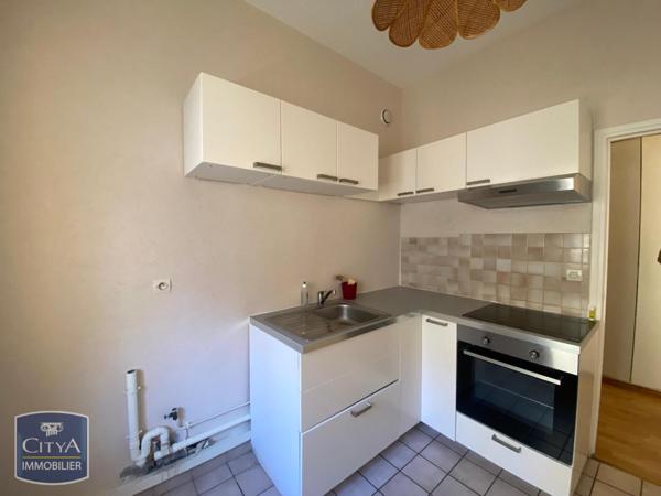 Appartement à louer 3 pièces 73.4m²
