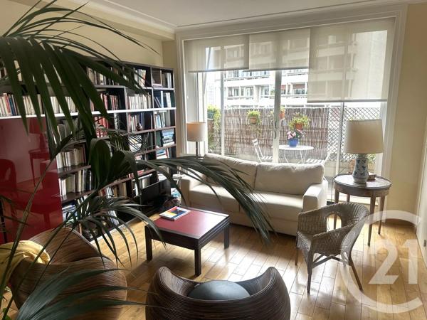 Appartement F5 à vendre  5 pièces - 136,01 m 2   LEVALLOIS PERRET  - 92