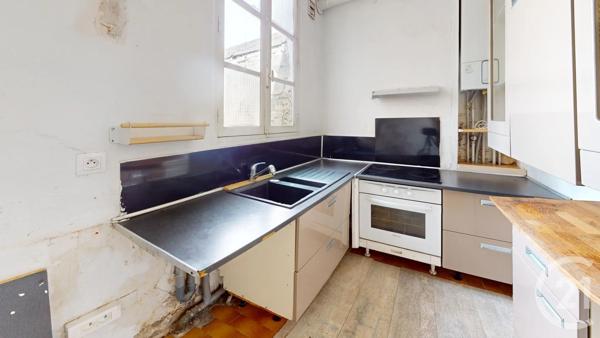 Appartement F2 à vendre  2 pièces - 41,70 m 2   ST DENIS  - 93