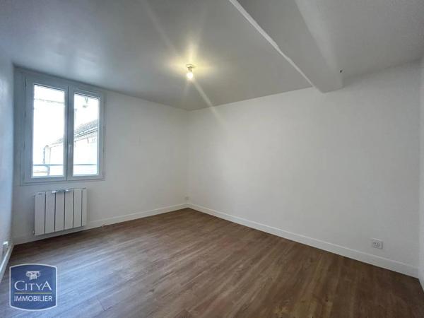 Appartement à louer 4 pièces 73.75m² Chartres (28000)