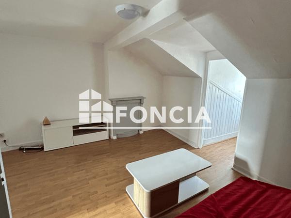 Location Studio meublé 22.78 m² - 15 RUE DE VILLARIS Limoges 87000