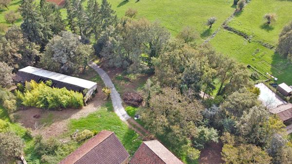 Corps de ferme Cenac Et Saint Julien