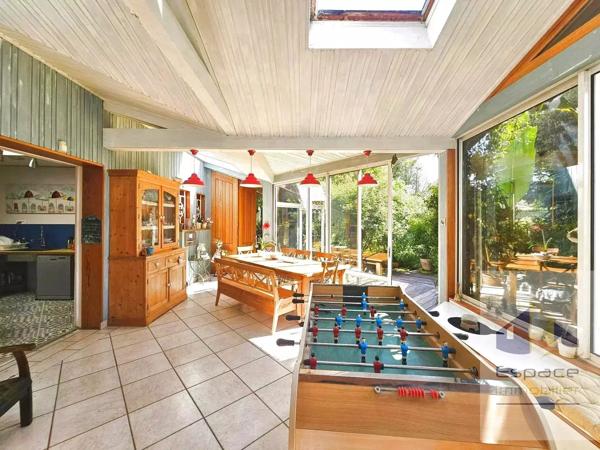 Maison familiale avec studio indépendant sur 1612m²