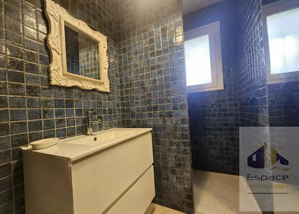 Maison familiale avec studio indépendant sur 1612m²