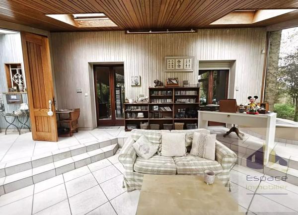 Maison familiale avec studio indépendant sur 1612m²