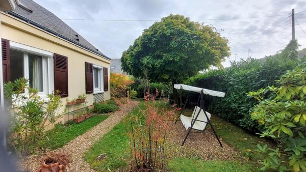 Maison de 6 pièces, 5 chambres, garage et jardin