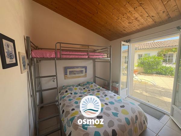 Maison type 5 en centre-bourg de LOIX !