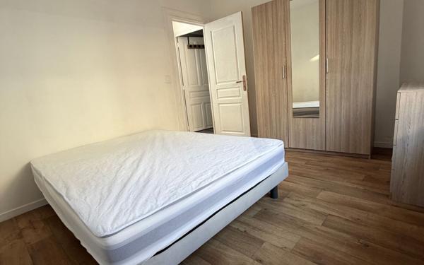 Appartement à louer    2 pièces • 29,95 m2 Saint-Quentin