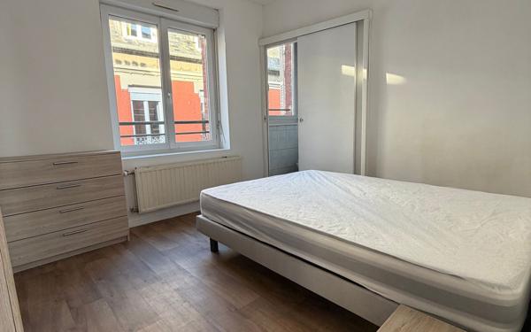Appartement à louer    2 pièces • 29,95 m2 Saint-Quentin