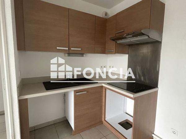 Location Appartement 2 pièces 32.49 m² - 1171 ROUTE DE L'AERODROME Montfavet 84140