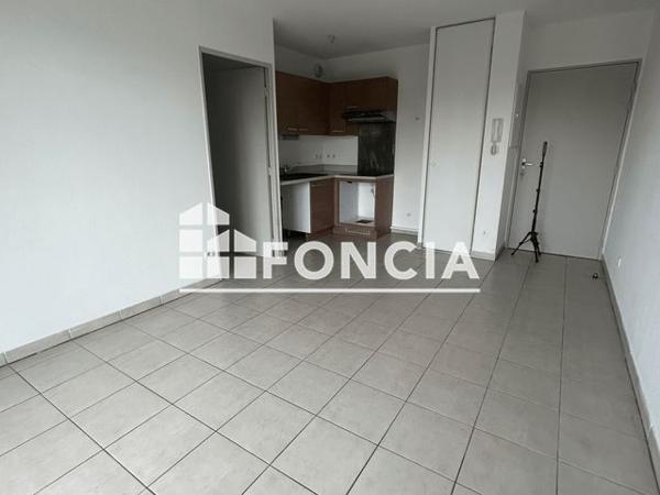 Location Appartement 2 pièces 32.49 m² - 1171 ROUTE DE L'AERODROME Montfavet 84140