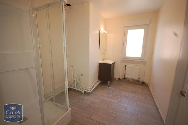 Appartement à louer 3 pièces 89.31m² Maubeuge (59600)
