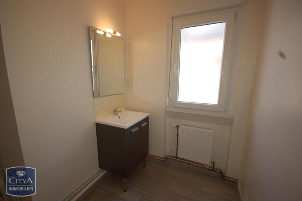 Appartement à louer 3 pièces 89.31m² Maubeuge (59600)