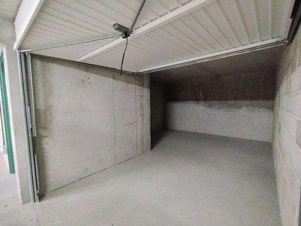 Parking / Box à louer à Marseille (13006)