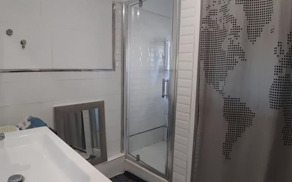 Appartement à vendre    6 pièces • 108 m2 Toulon