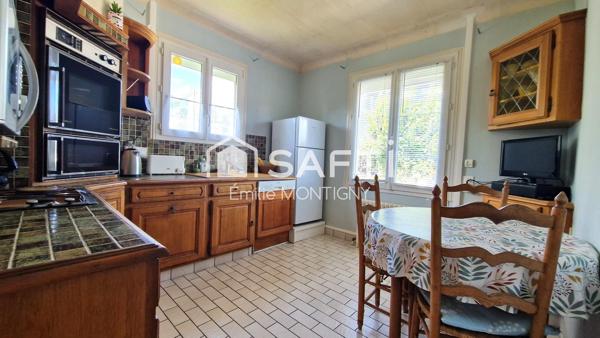Ensemble maison de plain pied surélevée centre ville -100m2 - 3 chambres- terrain parcellaire de 820m2